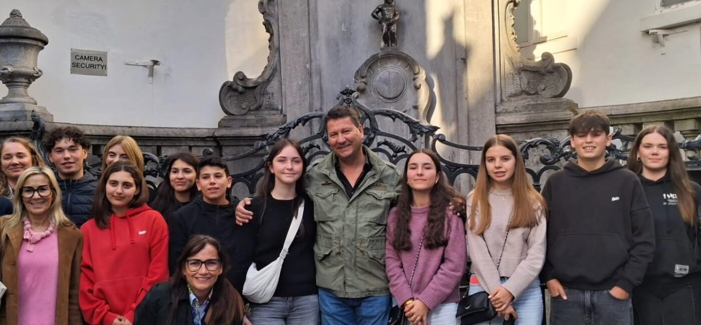 11 - ALUNOS DO AEC EM BRUXELAS AMO 11 - ALUNOS DO AEC EM BRUXELAS AMO